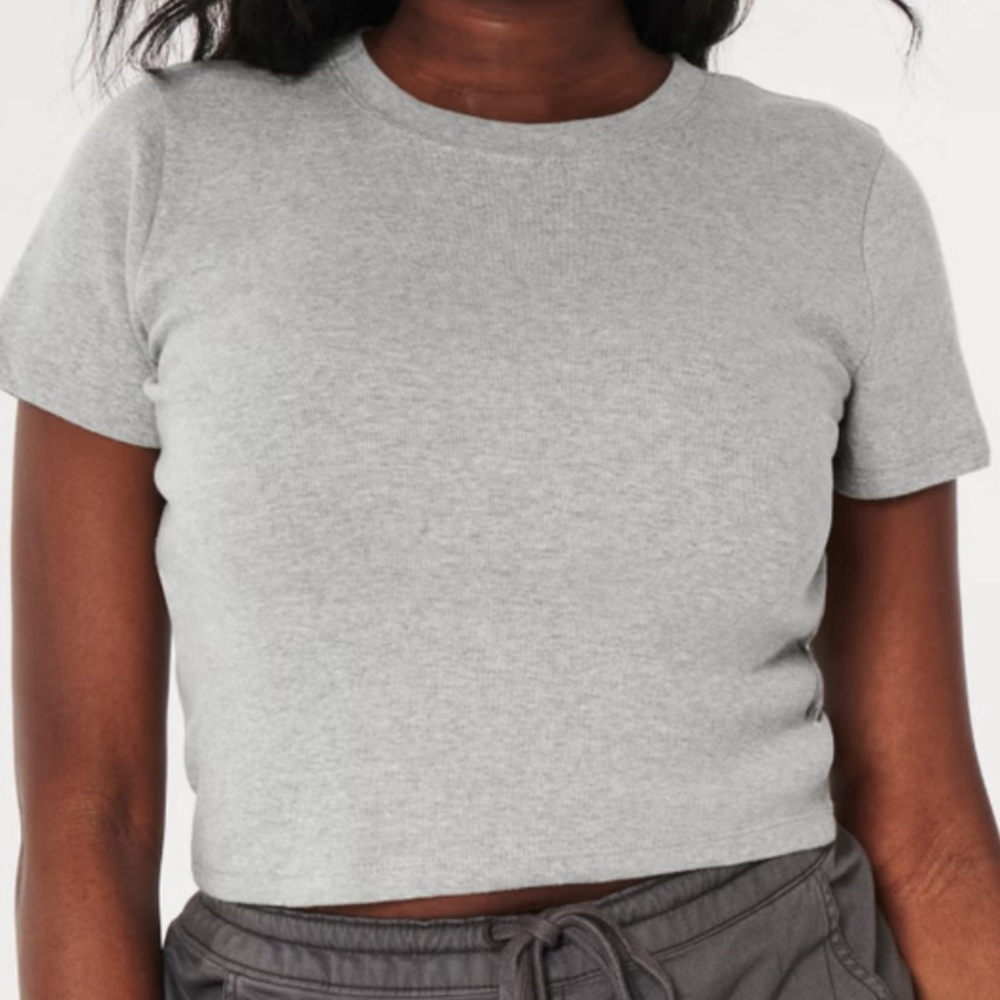 Hollister crew baby tee shirt